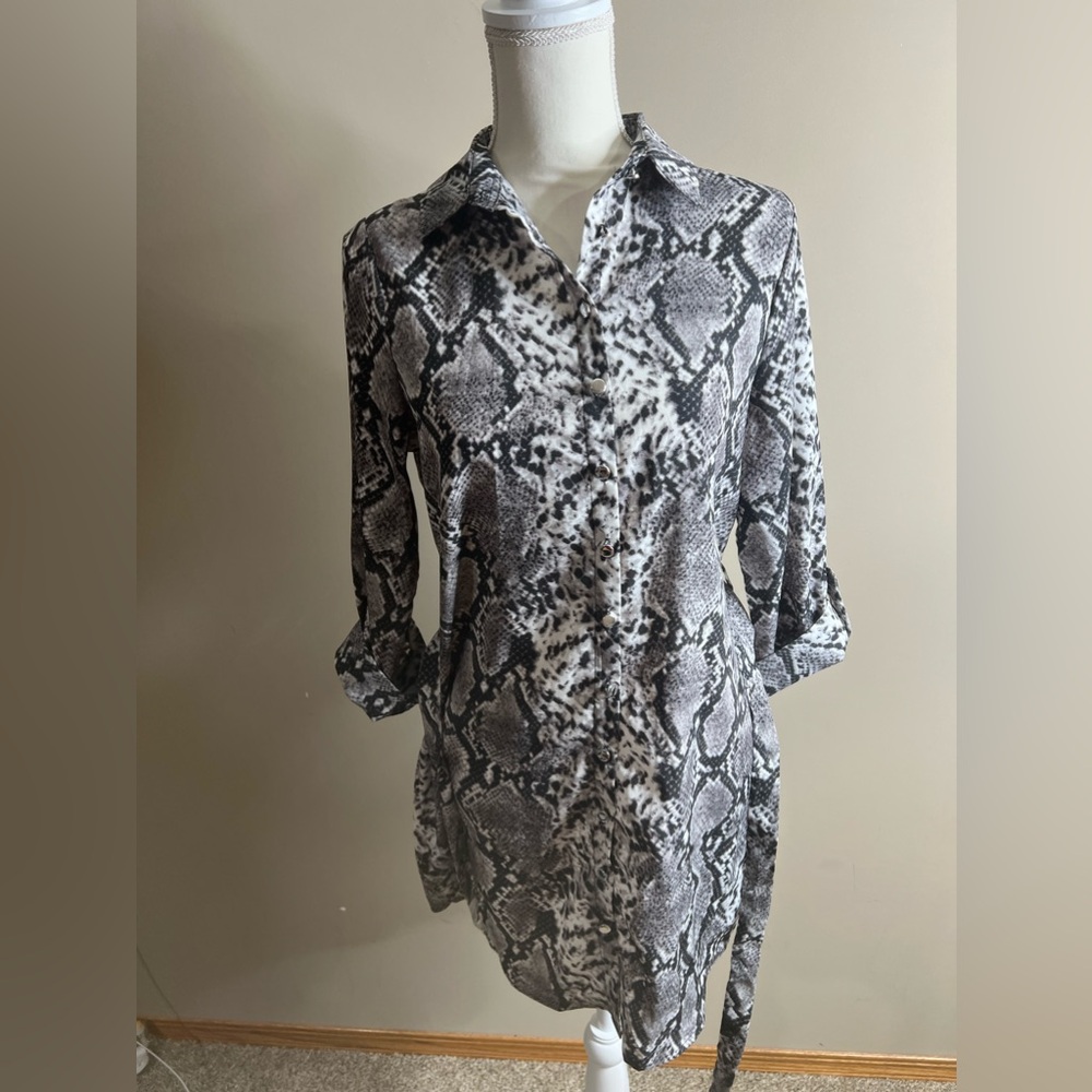 Parisian Size 6 Button Front Snake Print Dress - image 3